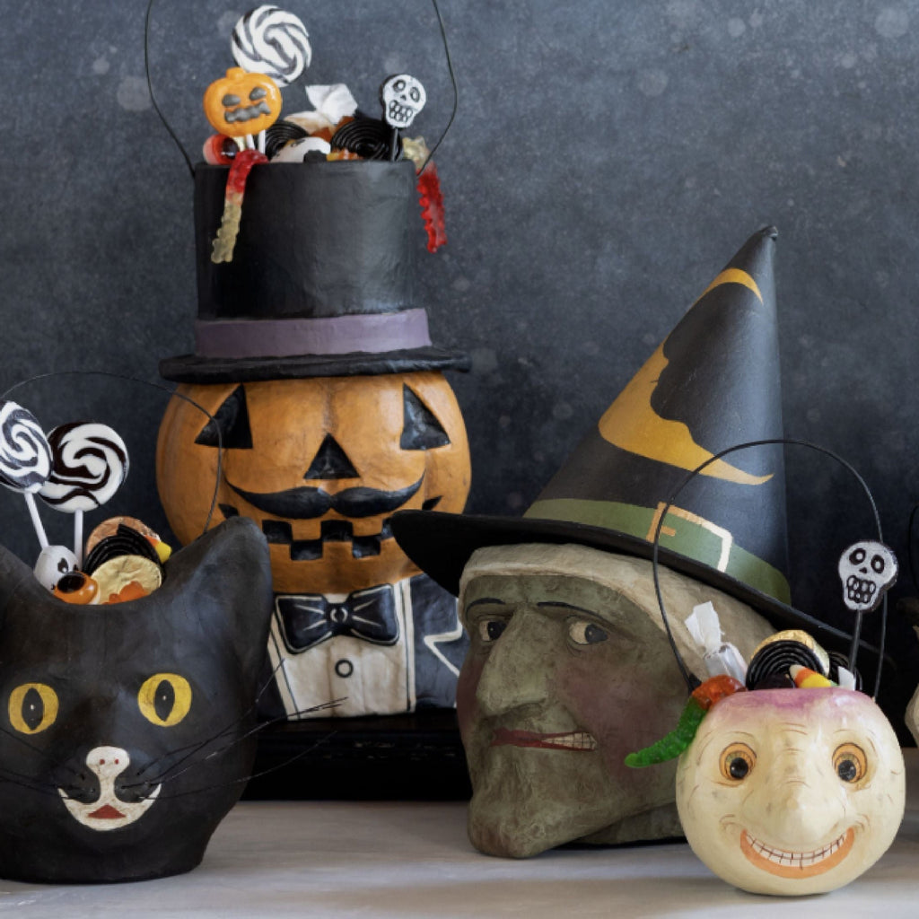 Papiermaché-Halloween-Eimer „Schwarze Katze“