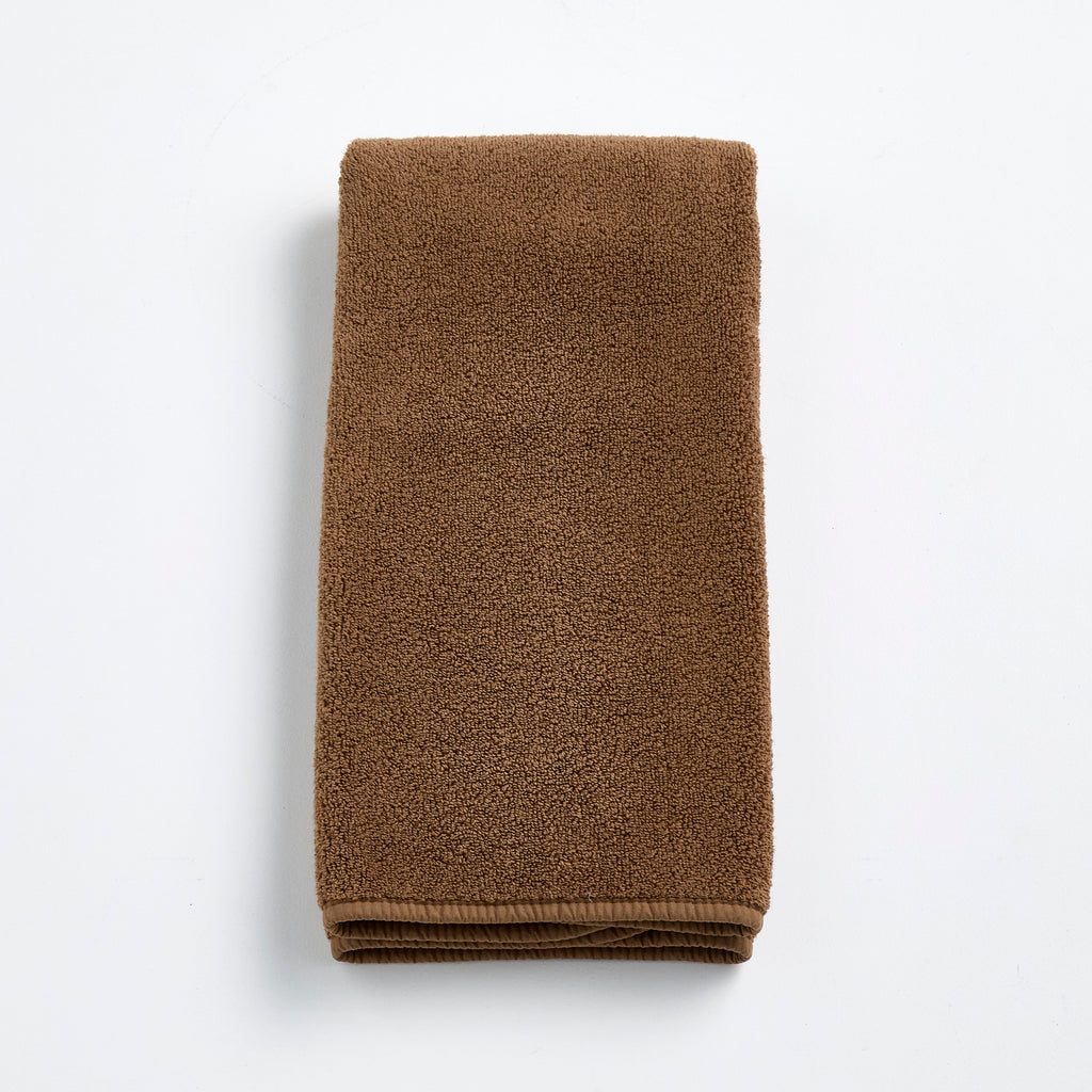 Serviette à main en coton marron café