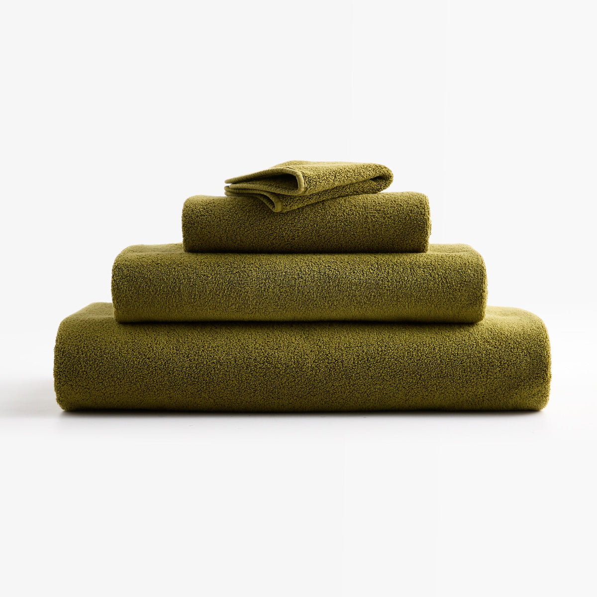 Serviette de bain en coton vert olive