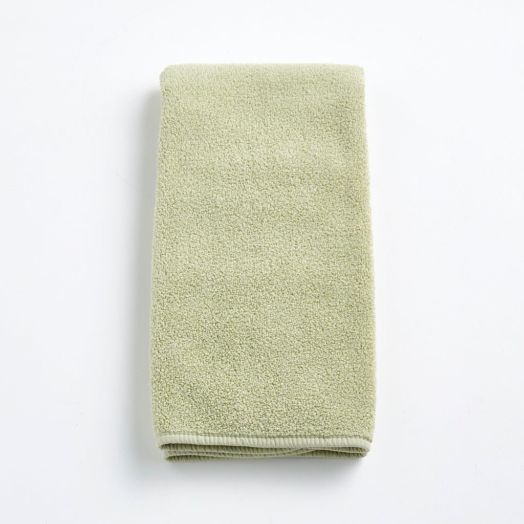 Serviette d'invité en coton vert sauge