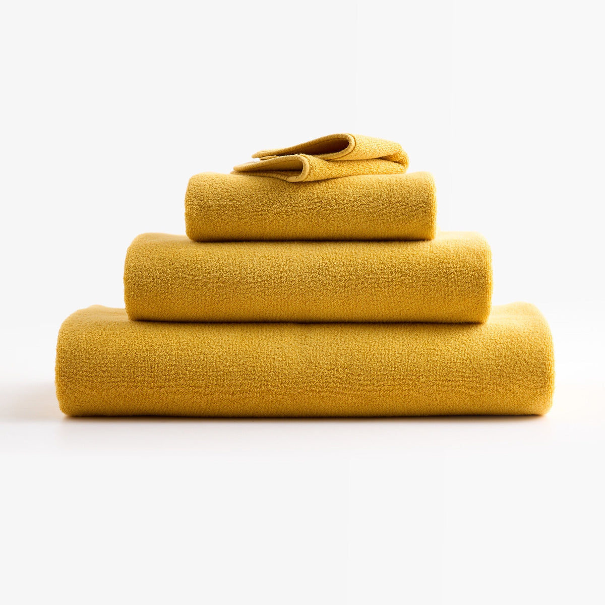 Serviette de bain en coton jaune